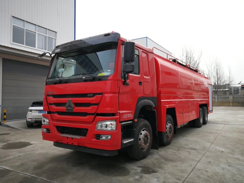 國五重汽20噸消防灑水車(chē)
