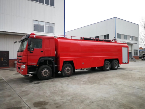 國五重汽20噸消防灑水車(chē)