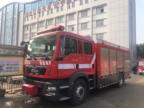 國五德國MAN壓縮空氣泡沫消防車(chē)