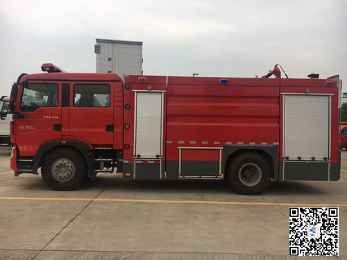國五重汽T5G泡沫消防車(chē)(8噸)