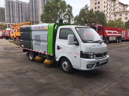 國六東風(fēng)逸途小型掃路車(chē)(藍牌)