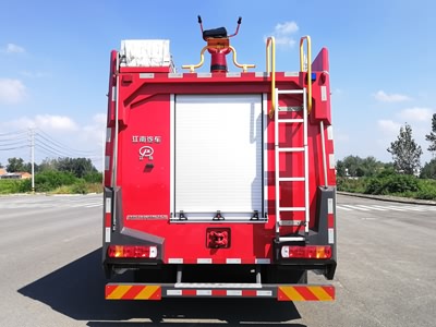 國六重汽6噸泡沫消防車(chē)