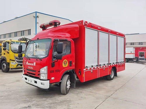 五十鈴700P裝備車(chē)