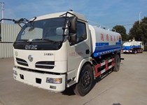 國五東風(fēng)多利卡灑水車(chē)（9噸）